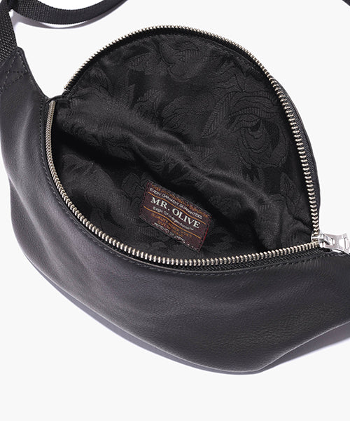 MR.OLIVE E.O.I / WATER PROOF WASHABLE LEATHER / SMALL BODY BAG