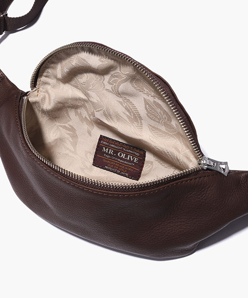 MR.OLIVE E.O.I / WATER PROOF WASHABLE LEATHER / SMALL BODY BAG
