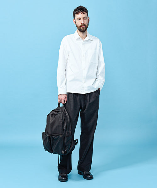 MR.OLIVE E.O.I / WATERPROOF LIGHT LEATHER URBAN DAY PACK