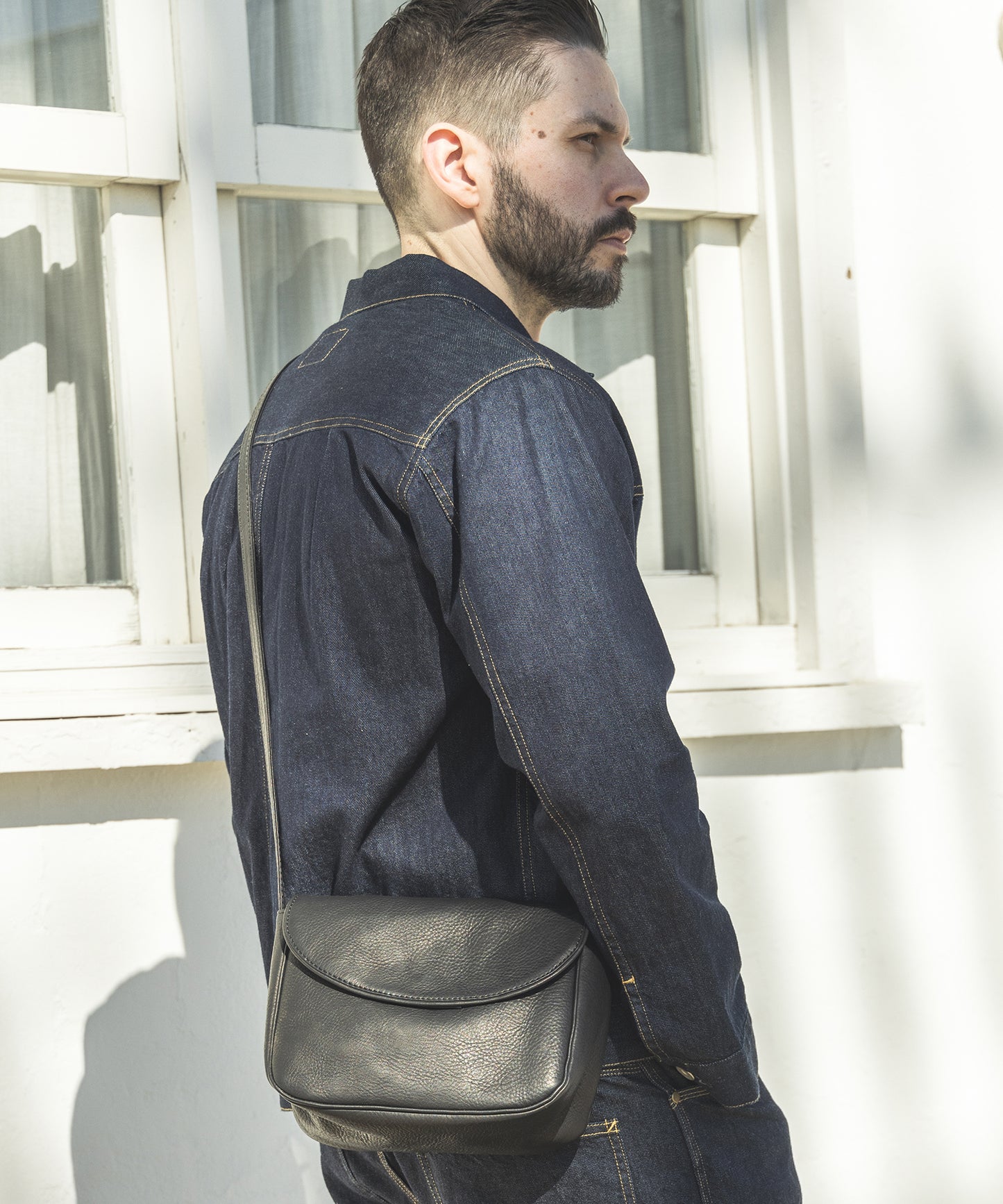 IMPERMA-LEATHER / NEAT SHOULDER BAG