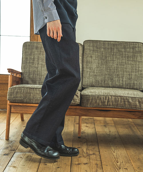 SUPER STRETCH DENIM / ONE WASH WIDE STRAIGHT PANTS