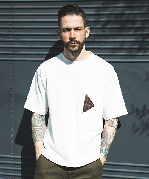PAISLEY LINEN / CHEST POCKET T-SHIRT