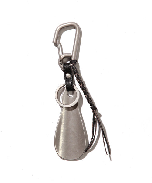 MR.OLIVE E.O.I POLISHED STEER LEATHER / BRASS SHOE HORN KEY RING